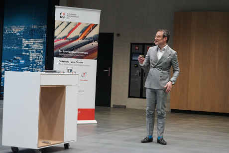 Rad-& Ratschläge für die neue urbane Mobilität – Thesen zwischen Moralisierung, Regulierung und Digitalisierung. 